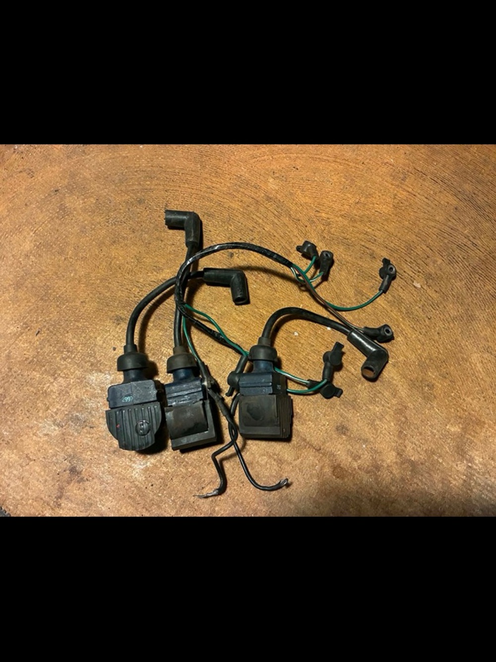 Ignition Coil for Mercury Outboard Engine 1970-2006 3 ignition coils plug wires